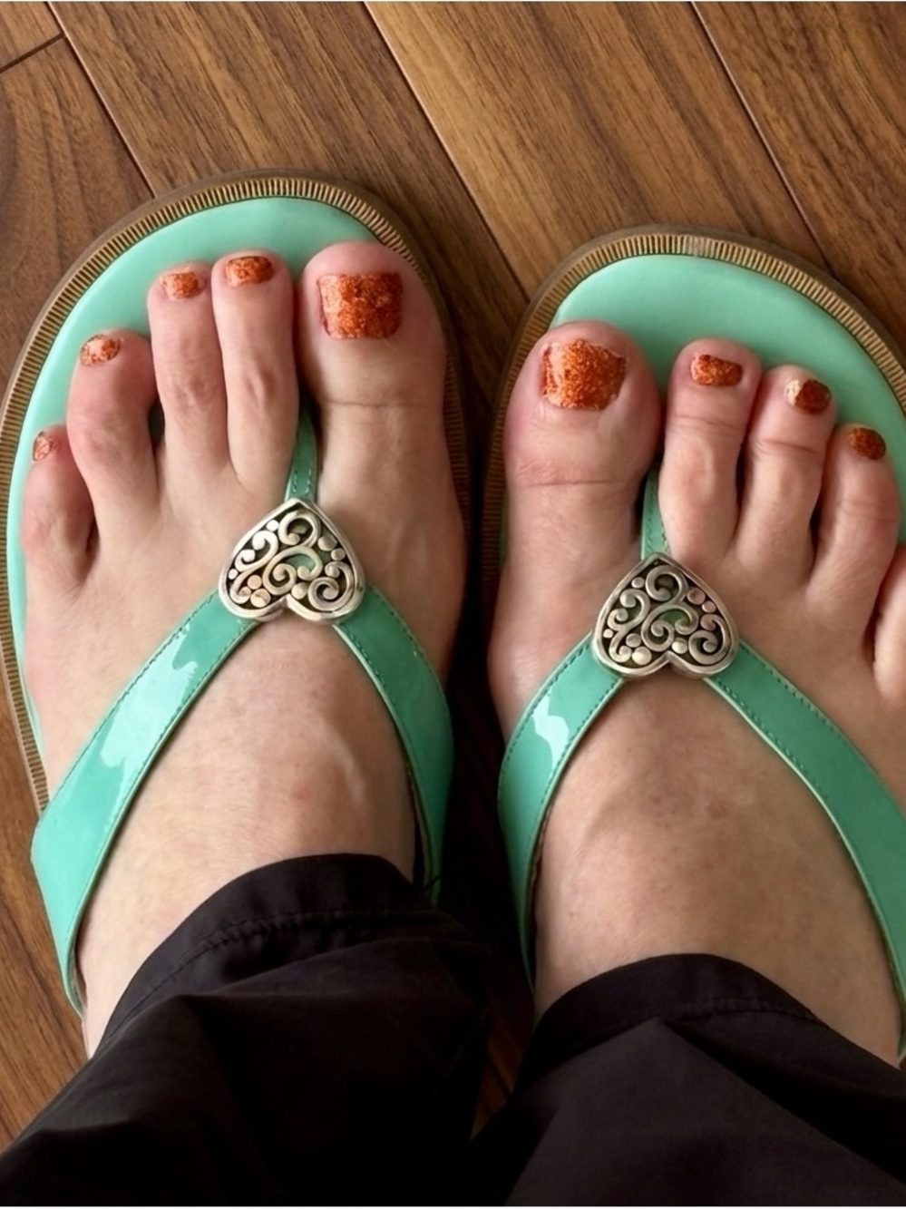 Brighton Vintage Orla 4 Filigree Heart Flip Flops Patent Leather, Blue, 9M - Picture 4 of 7